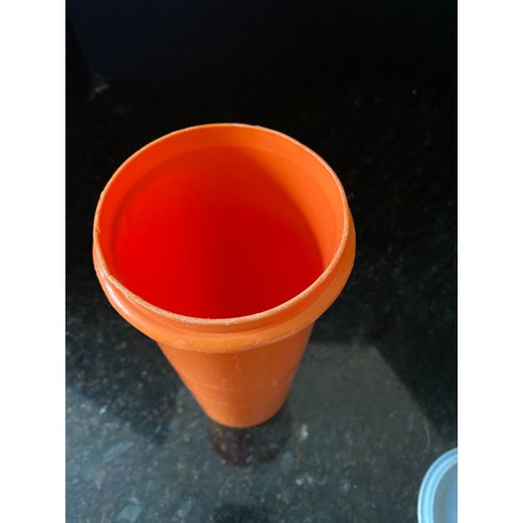 Tupperware 1 Qt. Orange Container #262-9. Lid With Flip Spout - Picture 5 of 9